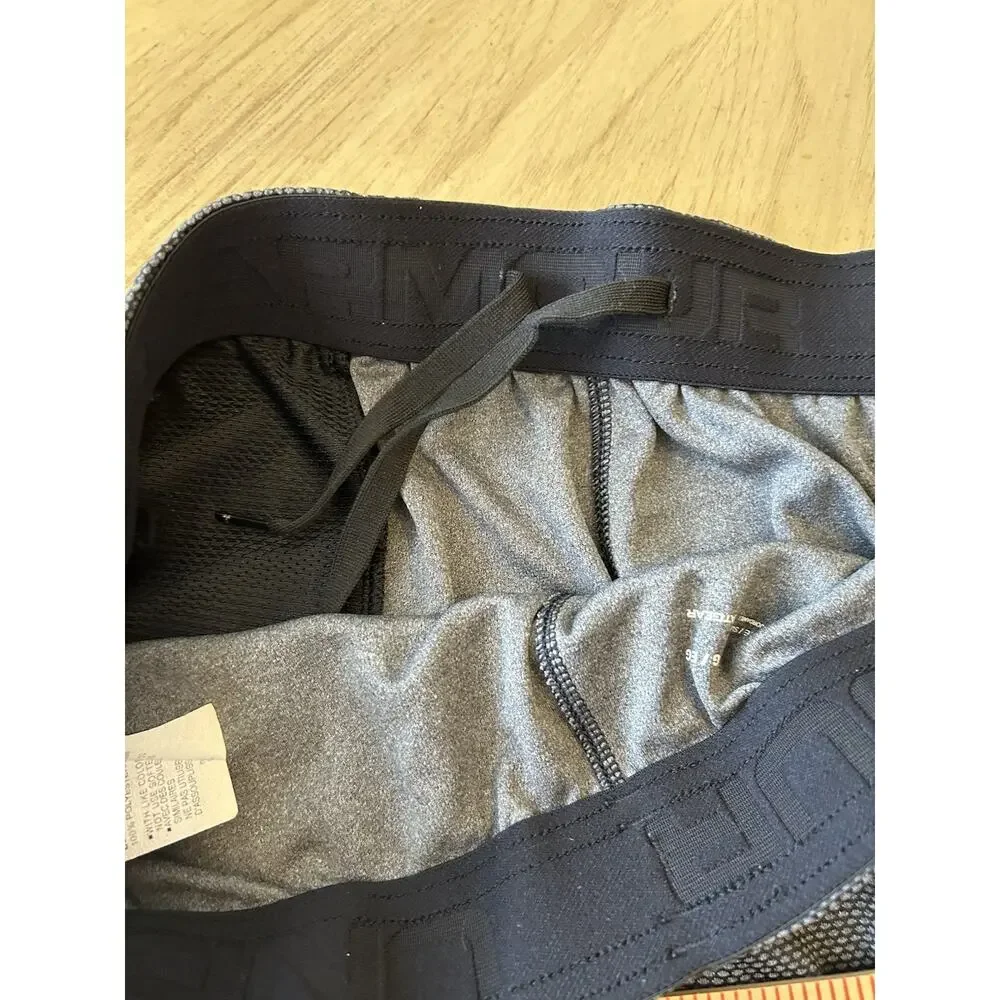 Mens Under Armour Training Shorts - Black Gray - Perfect Condition - Mens XL